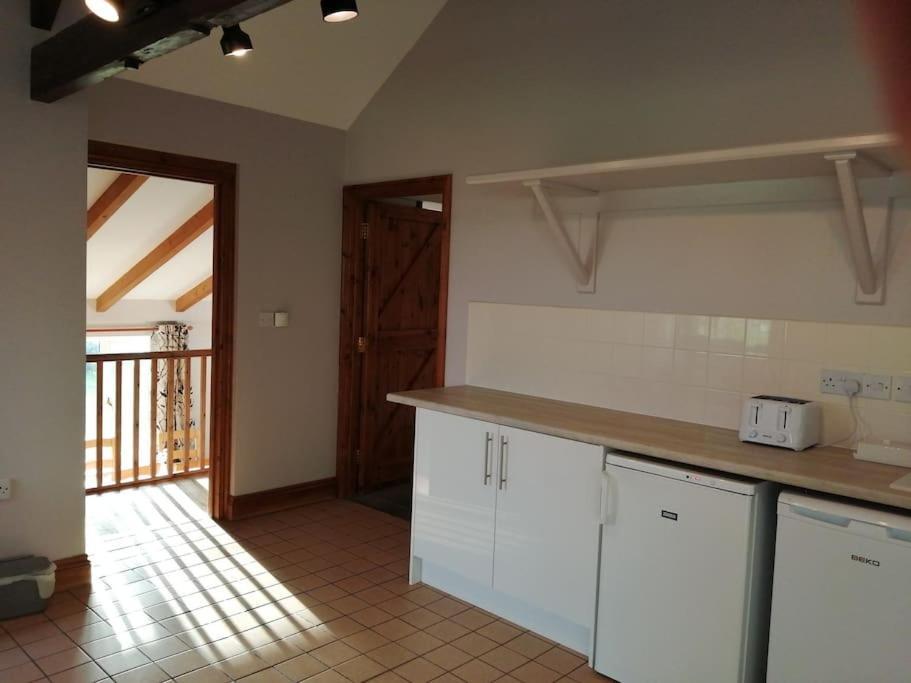 Appartamento The Barn. Carmarthen Esterno foto