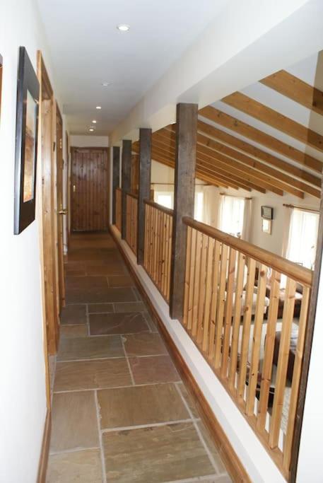 Appartamento The Barn. Carmarthen Esterno foto